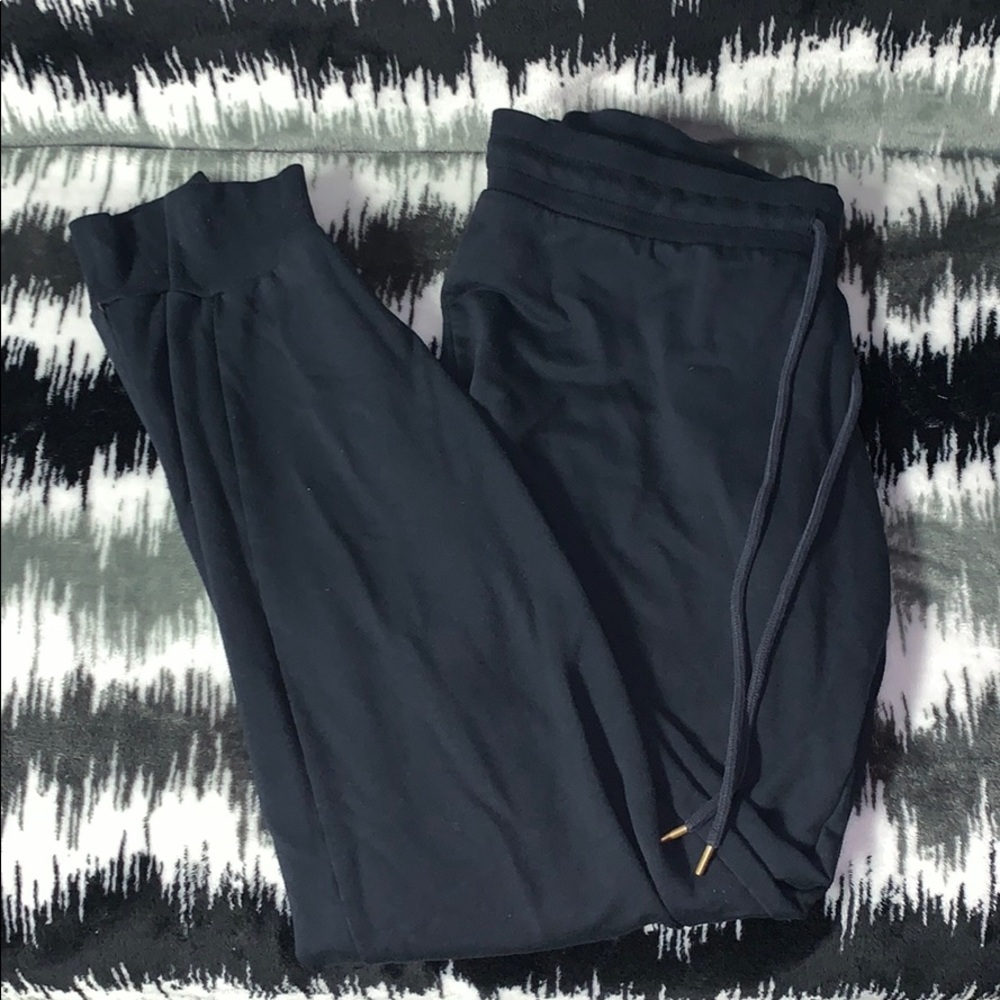 Black jogger pants